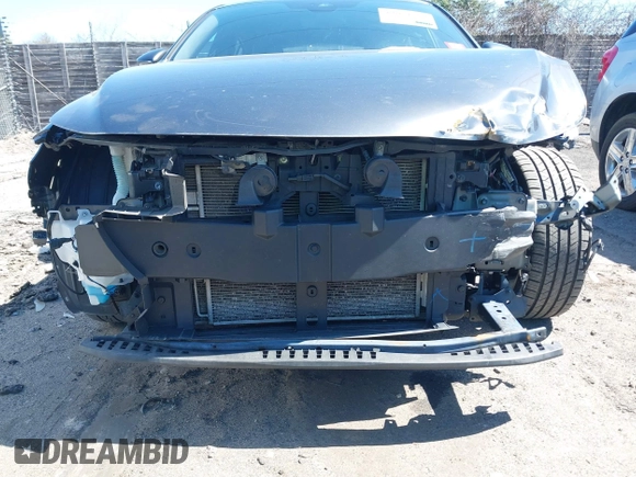 2021 Mazda 3 Select z VIN JM1BPAKL0M1321246, wystawiony jako IAAI lot #42031709 z przebiegiem 87 700 mil mil oraz . Historia ofert i sprzedaży dostępna na DreamBid. Obrazek 18.