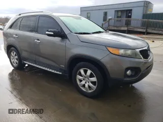 2012 Kia Sorento LX with VIN 5XYKTDA28CG285164, listed as a Copart auction lot 47848685 with 118,137 mi miles and Clean Title. Bid and sale history available at carsss.com. Image 4.