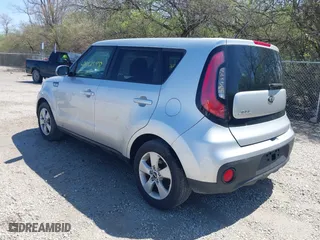 2018 Kia Soul with VIN KNDJN2A20J7581140, listed as a IAAI auction lot 41962548 with 86,497 mi miles. Bid and sale history available at carsss.com. Image 3.