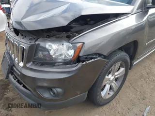 2014 Jeep Compass Sport with VIN 1C4NJCBB4ED789823, listed as a IAAI auction lot 41215251 with 152,709 mi miles. Bid and sale history available at carsss.com. Image 12.