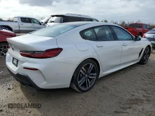 2021 BMW 8 Series 840i with VIN WBAGV4C00MCF65565, listed as a Copart auction lot 72652692 with 0 mi miles. Bid and sale history available at carsss.com. Image 3.