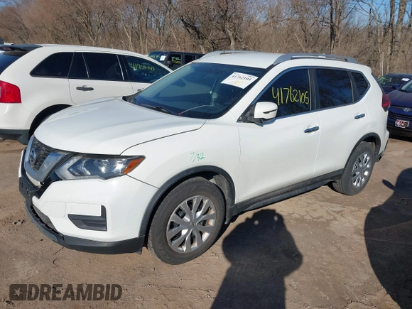 2017 Nissan Rogue SV with VIN KNMAT2MT1HP541640, listed as a IAAI auction lot 41762105 with 105,981 mi miles. Bid and sale history available at carsss.com. Image 19.