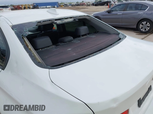 2015 BMW 3 Series 320i with VIN WBA3B1C50FK139723, listed as a IAAI auction lot 42035410 with 185,169 mi miles and . Bid and sale history available at DreamBid. Image 17.
