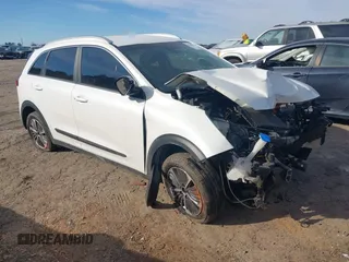 2019 Kia Niro EX with VIN KNDCC3LC9K5340703, listed as a IAAI auction lot 41661472 with 106,660 mi miles. Bid and sale history available at carsss.com. Image 1.