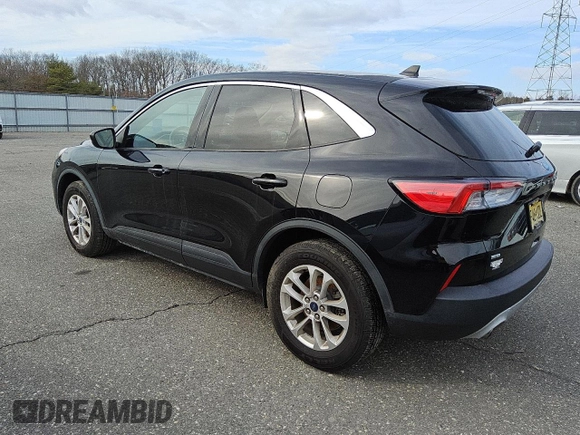 2020 Ford Escape SE with VIN 1FMCU9G62LUC73515, listed as a Copart auction lot 44408915 with 34,753 mi miles and Clean Title. Bid and sale history available at DreamBid. Image 2.