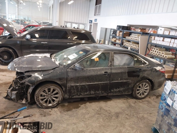 2017 Toyota Camry Hybrid LE with VIN 4T1BD1FK1HU217875, listed as a IAAI auction lot 41608274 with 44,268 mi miles. Bid and sale history available at carsss.com. Image 13.
