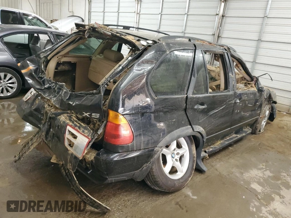 2001 BMW X5 3.0i with VIN WBAFA53501LP20049, listed as a Copart auction lot 76722354 with 0 mi miles and Non Repairable. Bid and sale history available at carsss.com. Image 3.