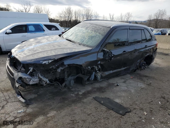 2016 BMW X5 xDrive50i with VIN 5UXKR6C59G0J83335, listed as a Copart auction lot 53111825 with 0 mi miles and Clean Title. Bid and sale history available at carsss.com. Image 1.