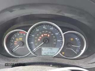 2014 Toyota Corolla L с VIN 5YFBURHE2EP134443, выставлен на аукционе IAAI как лот 42151588 с пробегом 137 509 миль миль и . История ставок и продаж доступна на DreamBid. Изображение 7.