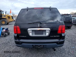 2005 Lincoln Navigator Luxury with VIN 5LMFU27575LJ01160, listed as a Copart auction lot 85954984 with 162,192 mi miles and Clean Title. Bid and sale history available at carsss.com. Image 6.