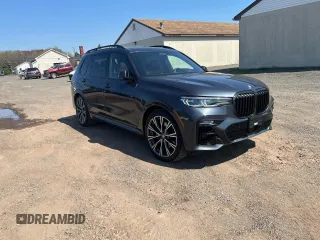 2022 BMW X7 M50i z VIN 5UXCX6C09N9K44917, wystawiony jako Copart lot #54822275 z przebiegiem 123 855 mil mil oraz Tytuł czysty. Historia ofert i sprzedaży dostępna na DreamBid. Obrazek 4.