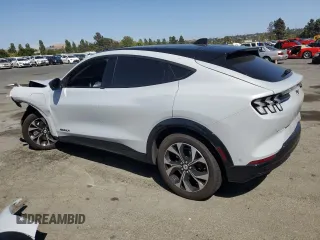 2022 Ford Mustang Mach-E Premium с VIN 3FMTK3R76NMA30130, выставлен на аукционе Copart как лот 58601735 с пробегом 76 466 миль миль и Списание • Salvage title. История ставок и продаж доступна на DreamBid. Изображение 2.