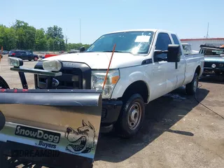 2011 Ford F-250 XL with VIN 1FT7X2B61BEB17857, listed as a IAAI auction lot 42558817 with 161,205 mi miles and . Bid and sale history available at DreamBid. Image 17.