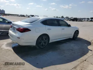 2016 Infiniti Q70 z VIN JN1BY1PP5GM631133, wystawiony jako Copart lot #75826404 z przebiegiem Nie podano mil oraz Czysty tytuł • Clean title. Historia ofert i sprzedaży dostępna na DreamBid. Obrazek 3.