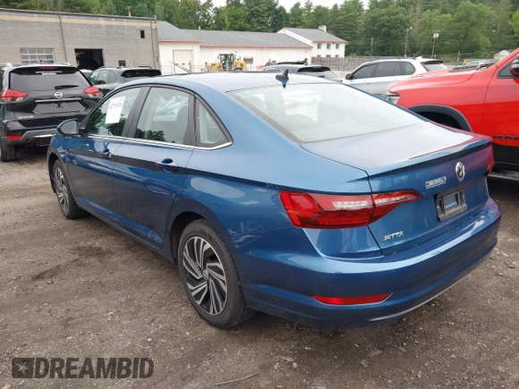 2021 Volkswagen Jetta SEL with VIN 3VWE57BUXMM102387, listed as a IAAI auction lot 42711974 with 44,793 mi miles and . Bid and sale history available at DreamBid. Image 14.