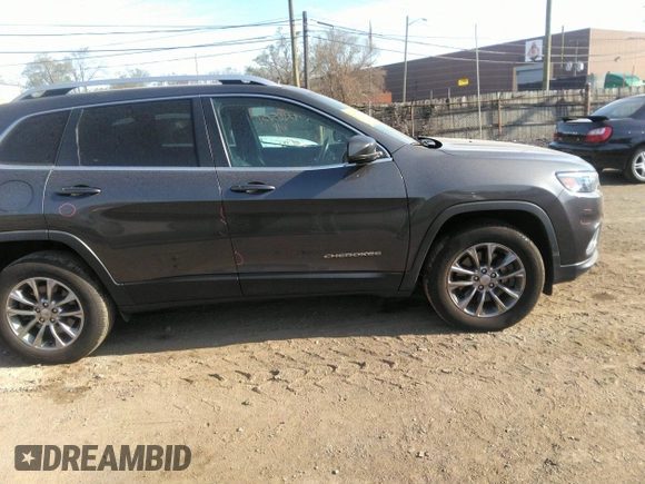2020 Jeep Cherokee Altitude with VIN 1C4PJMLX3LD635710, listed as a IAAI auction lot 42105751 with 41,957 mi miles and . Bid and sale history available at DreamBid. Image 13.