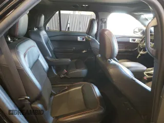 2022 Ford Explorer ST-Line z VIN 1FMSK8KHXNGA19797, wystawiony jako Copart lot #54931965 z przebiegiem 24 802 mil mil oraz Szkoda całkowita • Salvage title. Historia ofert i sprzedaży dostępna na DreamBid. Obrazek 11.