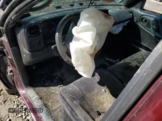 2000 Dodge Dakota Sport z VIN 1B7GG2AN6YS760921, wystawiony jako Copart lot #46891135 z przebiegiem Nie podano mil oraz Szkoda całkowita • Salvage title. Historia ofert i sprzedaży dostępna na DreamBid. Obrazek 8.