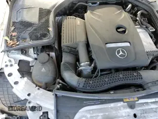 2017 Mercedes-Benz C 300 z VIN WDDWK4JB5HF503825, wystawiony jako Copart lot #56378095 z przebiegiem 66 290 mil mil oraz Szkoda całkowita • Salvage title. Historia ofert i sprzedaży dostępna na DreamBid. Obrazek 14.