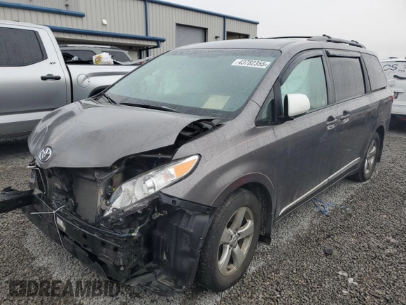 2017 Toyota Sienna LE Auto Access Seat with VIN 5TDKZ3DC4HS856642, listed as a Copart auction lot 43782355 with Not Provided miles and Salvage Title. Bid and sale history available at DreamBid. Image 1.
