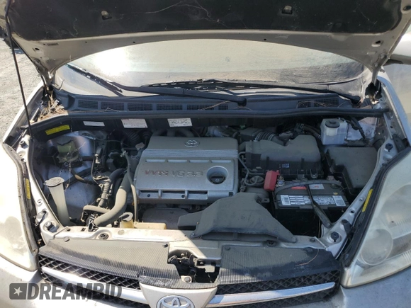 2005 Toyota Sienna XLE z VIN 5TDBA22C75S045028, wystawiony jako Copart lot #59695655 z przebiegiem 52 617 mil mil oraz Czysty tytuł • Clean title. Historia ofert i sprzedaży dostępna na DreamBid. Obrazek 12.