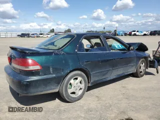 2001 Honda Accord LX z VIN JHMCG66501C014025, wystawiony jako Copart lot #51326805 z przebiegiem Nie podano mil oraz Szkoda całkowita • Salvage title. Historia ofert i sprzedaży dostępna na DreamBid. Obrazek 3.