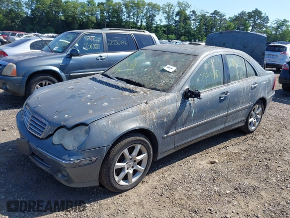 2007 Mercedes-Benz C 280 Luxury with VIN WDBRF92H77F894422, listed as a IAAI auction lot 42598536 with Not provided miles and . Bid and sale history available at DreamBid. Image 2.