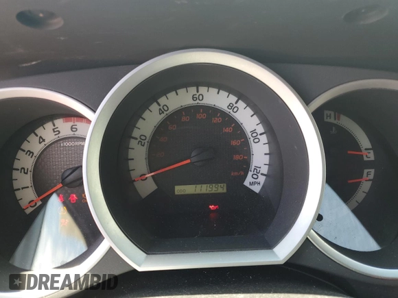 2015 Toyota Tacoma with VIN 3TMLU4EN1FM203062, listed as a Copart auction lot 60488055 with 111,994 mi miles and Salvage title. Bid and sale history available at DreamBid. Image 9.