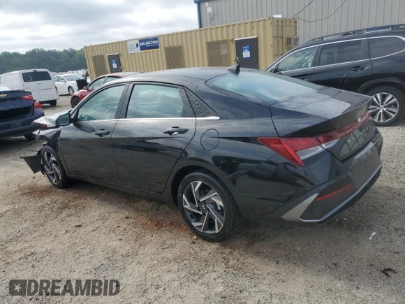 2025 Hyundai Elantra Limited z VIN KMHLN4DJ4SU126684, wystawiony jako Copart lot #57339255 z przebiegiem 3 558 mil mil oraz Szkoda całkowita • Salvage title. Historia ofert i sprzedaży dostępna na DreamBid. Obrazek 2.