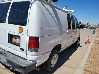 2007 Ford Econoline Cargo Commercial z VIN 1FTNE24LX7DA66517, wystawiony jako IAAI lot #42566208 z przebiegiem 125 518 mil mil oraz . Historia ofert i sprzedaży dostępna na DreamBid. Obrazek 29.