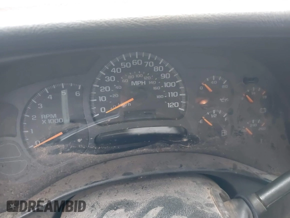 2005 Chevrolet Silverado 1500 LS z VIN 2GCEC13T151397500, wystawiony jako IAAI lot #40999355 z przebiegiem 302 934 mil mil oraz . Historia ofert i sprzedaży dostępna na DreamBid. Obrazek 7.