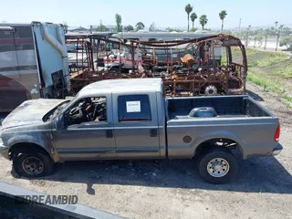 2002 Ford F-350 XL with VIN 1FTSW31S22EC38429, listed as a IAAI auction lot 42268182 with Not provided miles and . Bid and sale history available at DreamBid. Image 14.