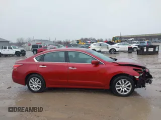 2015 Nissan Altima 2.5 S with VIN 1N4AL3AP8FN345660, listed as a IAAI auction lot 41913700 with 101,349 mi miles. Bid and sale history available at carsss.com. Image 14.