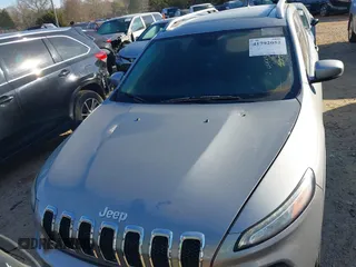 2014 Jeep Cherokee Limited with VIN 1C4PJLDS4EW223798, listed as a IAAI auction lot 41792052 with 227,690 mi miles and . Bid and sale history available at DreamBid. Image 12.