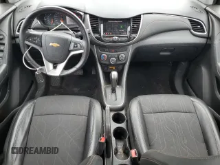 2020 Chevrolet Trax LT с VIN KL7CJPSB6LB038937, выставлен на аукционе Copart как лот 60291115 с пробегом 52 246 миль миль и Списание • Salvage title. История ставок и продаж доступна на DreamBid. Изображение 8.