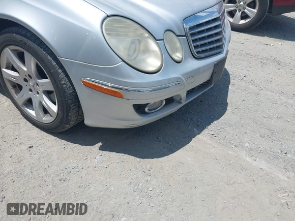2007 Mercedes-Benz E 350 z VIN WDBUF56X17B147734, wystawiony jako IAAI lot #42453861 z przebiegiem 167 326 mil mil oraz . Historia ofert i sprzedaży dostępna na DreamBid. Obrazek 6.