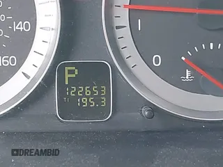 2012 Volvo C70 T5 с VIN YV1672MC3CJ127937, выставлен на аукционе IAAI как лот 42005405 с пробегом 122 653 миль миль и . История ставок и продаж доступна на DreamBid. Изображение 15.