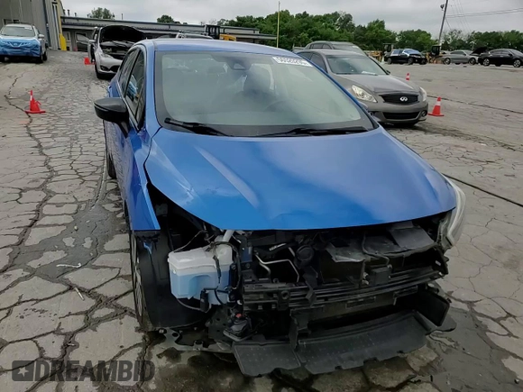 2020 Nissan Versa SR z VIN 3N1CN8FV7LL842327, wystawiony jako Copart lot #56520295 z przebiegiem 139 351 mil mil oraz Szkoda całkowita • Salvage title. Historia ofert i sprzedaży dostępna na DreamBid. Obrazek 14.