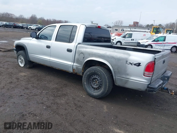 2003 Dodge Dakota Sport with VIN 1D7HG38X13S267227, listed as a IAAI auction lot 41952281 with 119,641 mi miles and . Bid and sale history available at carsss.com. Image 3.