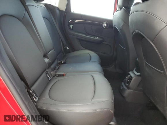 2024 MINI Countryman Cooper S with VIN WMZ53BR04R3R38803, listed as a Copart auction lot 76070924 with 11,384 mi miles and Salvage title. Bid and sale history available at DreamBid. Image 11.
