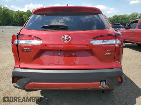 2022 Toyota Corolla Cross LE z VIN 7MUCAABG6NV007698, wystawiony jako Copart lot #61803785 z przebiegiem 31 309 mil mil oraz Szkoda całkowita • Salvage title. Historia ofert i sprzedaży dostępna na DreamBid. Obrazek 6.