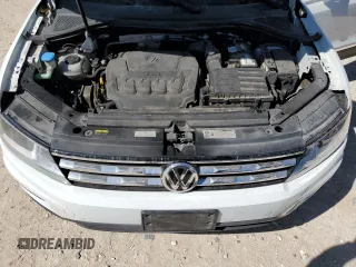 2018 Volkswagen Tiguan SEL with VIN 3VV3B7AX5JM035872, listed as a Copart auction lot 46275505 with 73,038 mi miles and Salvage Title. Bid and sale history available at DreamBid. Image 12.