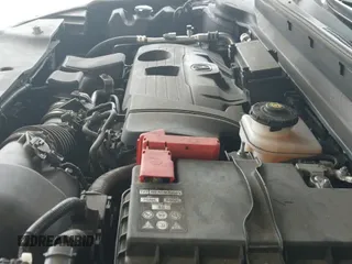 2020 Acura RDX z VIN 5J8TC1H37LL008478, wystawiony jako IAAI lot #42450570 z przebiegiem 47 887 mil mil oraz . Historia ofert i sprzedaży dostępna na DreamBid. Obrazek 19.