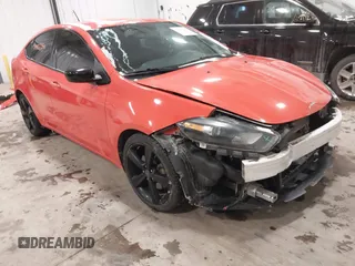 2015 Dodge Dart SXT z VIN 1C3CDFBB6FD299695, wystawiony jako IAAI lot #41607860 z przebiegiem 107 665 mil mil oraz . Historia ofert i sprzedaży dostępna na DreamBid. Obrazek 1.