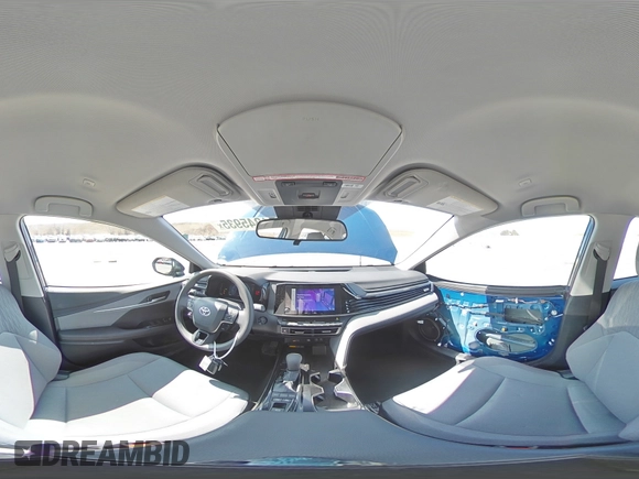 2025 Toyota Camry LE z VIN 4T1DAACK1SU081549, wystawiony jako Copart lot #51345935 z przebiegiem 7 289 mil mil oraz Szkoda całkowita • Salvage title. Historia ofert i sprzedaży dostępna na DreamBid. Obrazek 15.