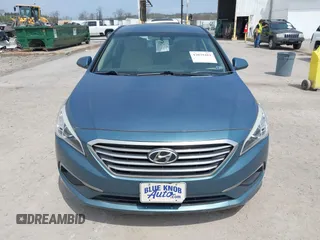 2017 Hyundai Sonata SE with VIN 5NPE24AF9HH452408, listed as a IAAI auction lot 42039484 with 105,004 mi miles. Bid and sale history available at carsss.com. Image 12.