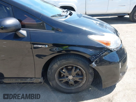 2013 Toyota Prius One with VIN JTDKN3DU6D0338436, listed as a IAAI auction lot 41881367 with 172,968 mi miles. Bid and sale history available at carsss.com. Image 19.