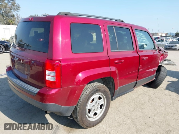 2016 Jeep Patriot Sport with VIN 1C4NJPBA4GD670087, listed as a IAAI auction lot 42141021 with 107,888 mi miles. Bid and sale history available at carsss.com. Image 4.