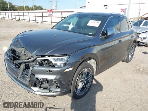 2018 Audi SQ5 Premium Plus z VIN WA1A4AFY1J2147407, wystawiony jako IAAI lot #40910292 z przebiegiem 74 942 mil mil oraz . Historia ofert i sprzedaży dostępna na DreamBid. Obrazek 17.