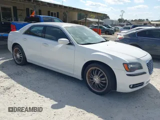 2013 Chrysler 300 with VIN 2C3CCABG8DH515452, listed as a IAAI auction lot 41901436 with 84,341 mi miles. Bid and sale history available at carsss.com. Image 1.